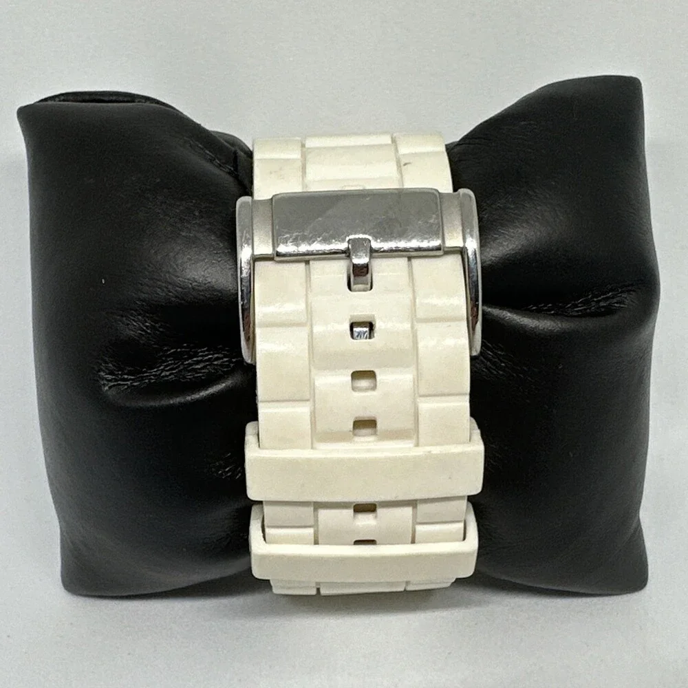 Fossil FS4603 Men's White Silicone Straps Analog Dial Quartz Wristwatch HME573